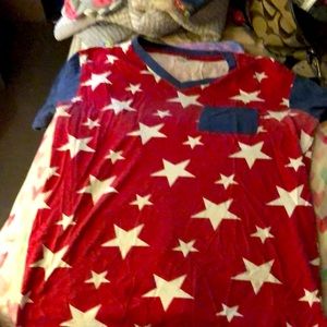 Fits women large men medium